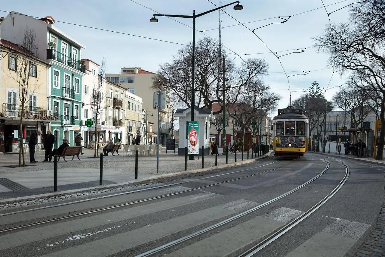 Lovelystay - Sunny Flat W/ Balcony Overseeing Graca And River Lisboa 0*,  Portugalsko